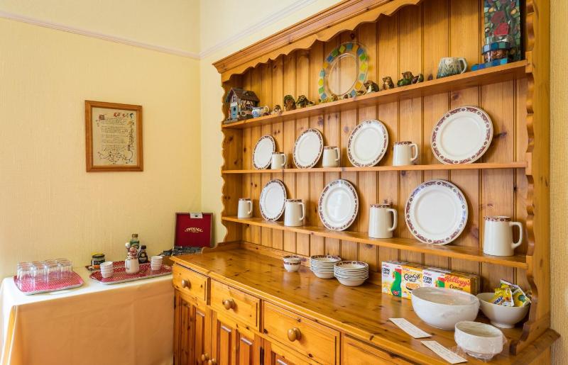 Dorchester House - image 13