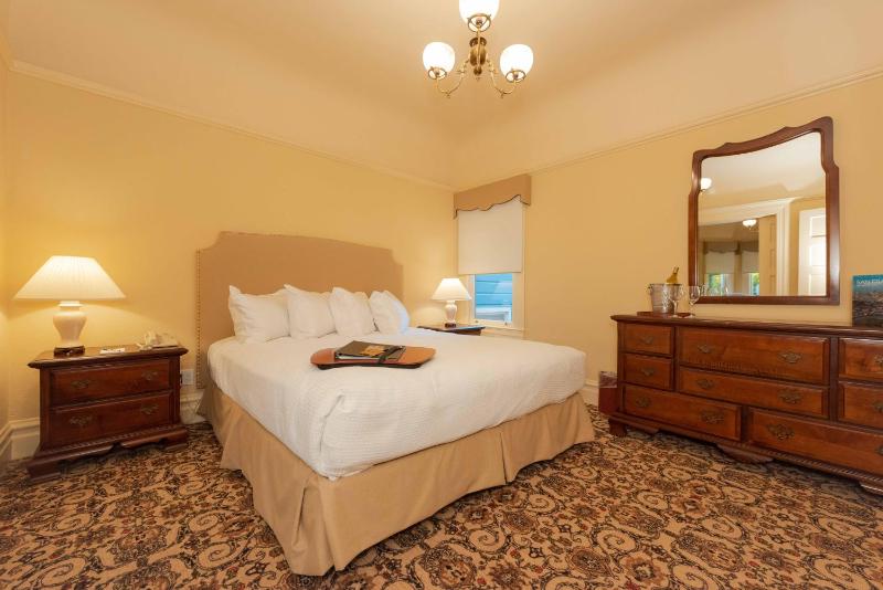 Stanyan Park Hotel - image 15