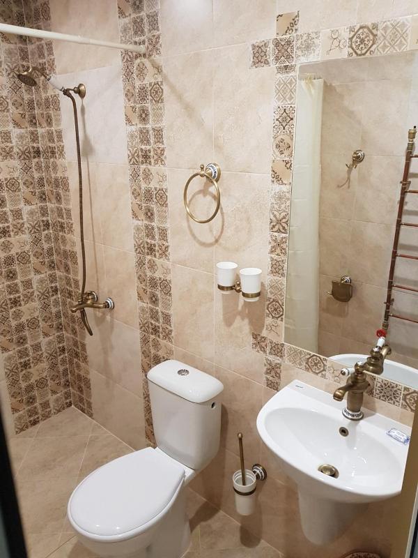 Triple Room with Balcony image 2
