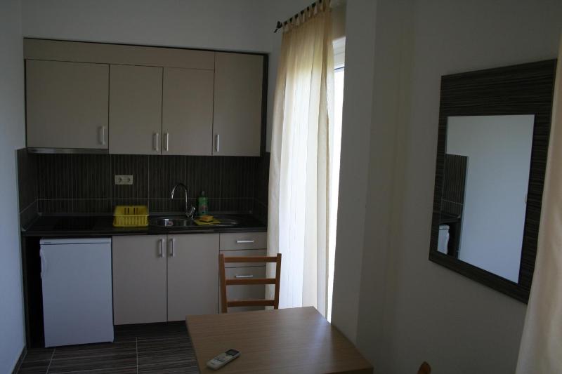 Studio with Balcony image 2