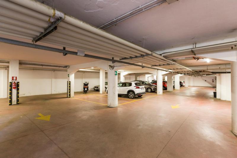 Standard Studio (2-3 Adults) image 3
