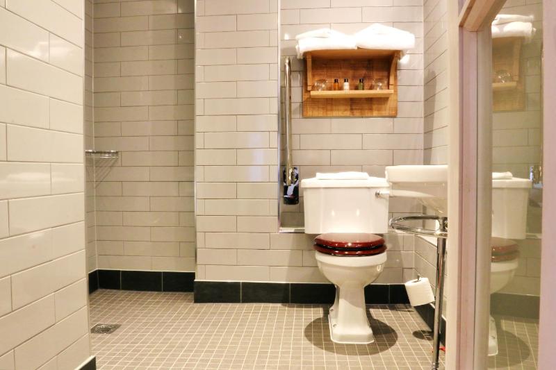 Double or Twin Room - Disability Access image 2