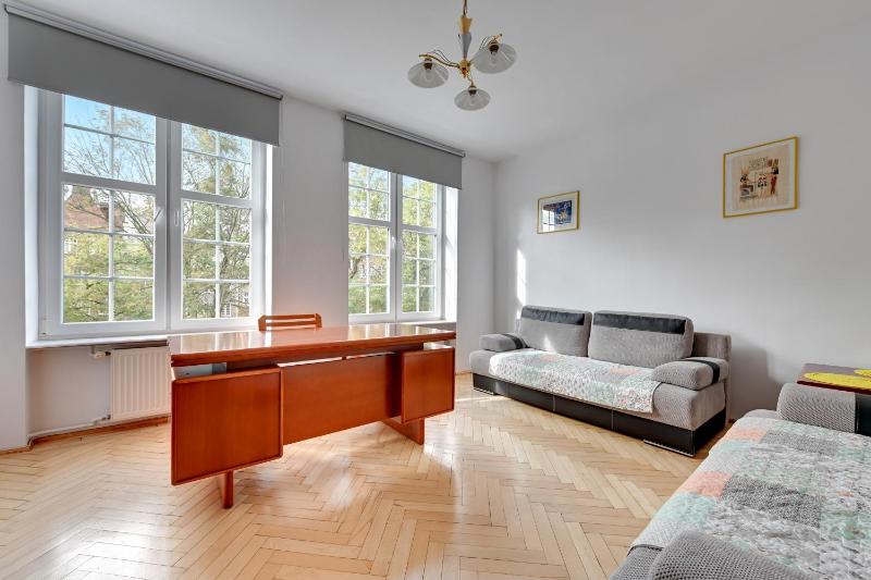 Studio Apartment image 1