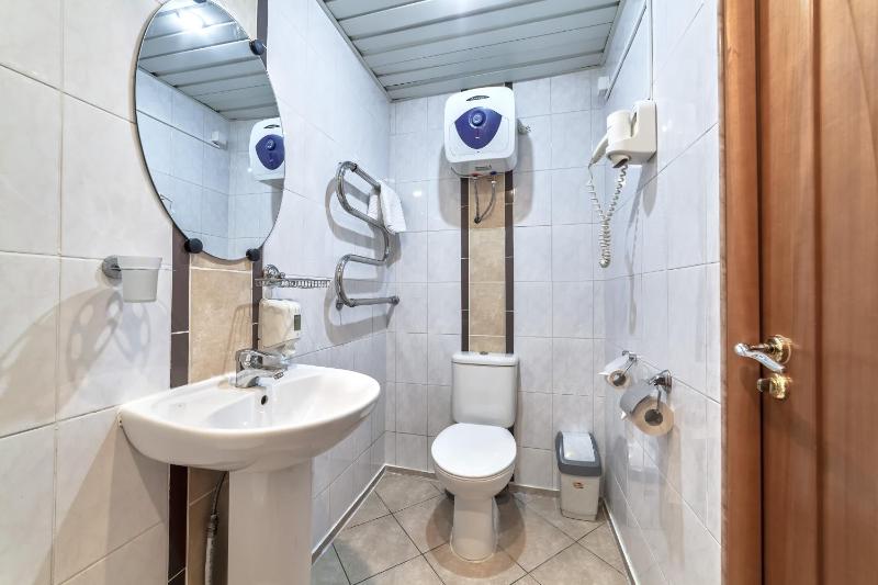 Budget Single Room image 3
