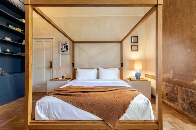 Superior Double Room image 4