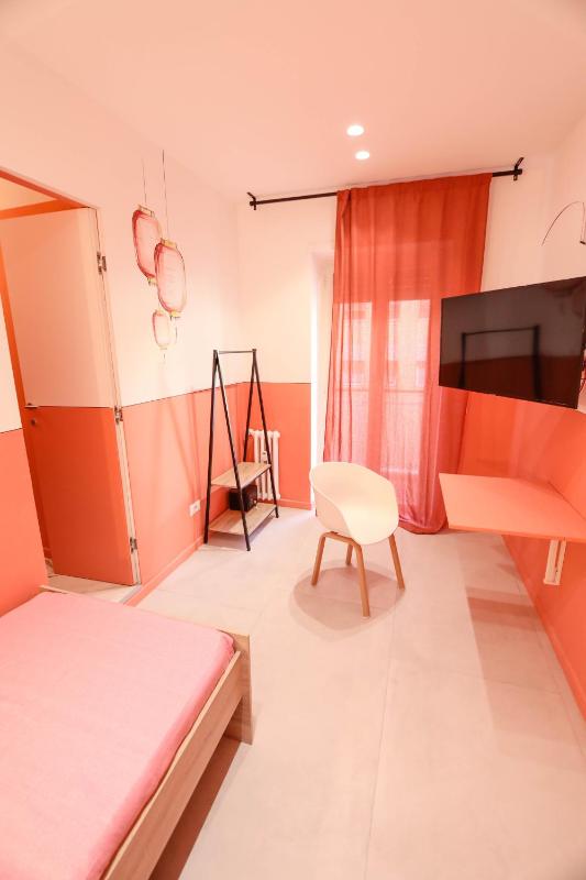 Single Room with Private Bathroom image 3