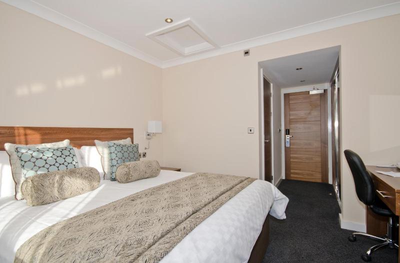 Executive Double Room image 1