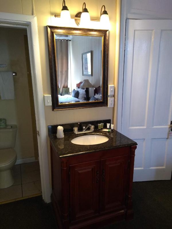 Double Room image 1