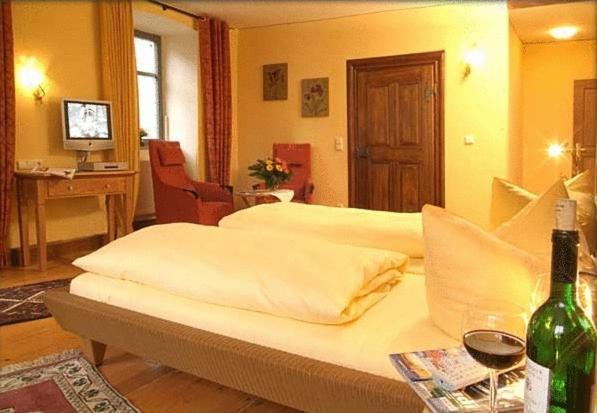 Comfort Double Room image 4