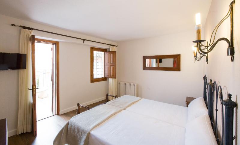 Superior Double or Twin Room image 2