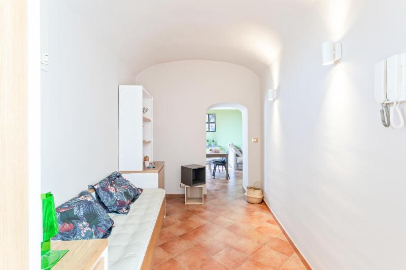 One-Bedroom Apartment image 3