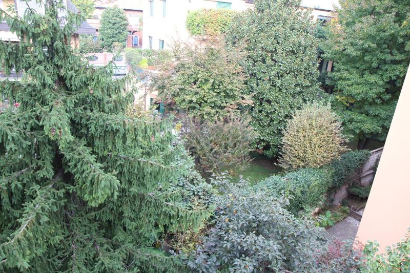 Triple Room with Shared Bathroom image 2