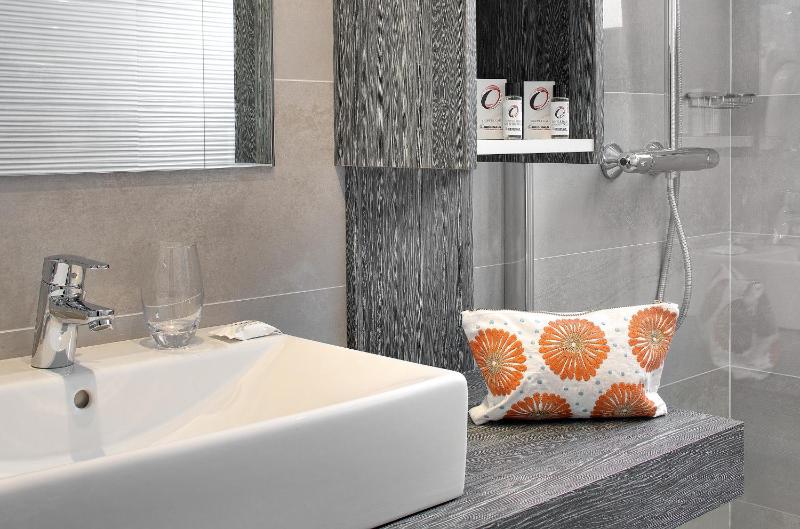 Comfort Room image 3