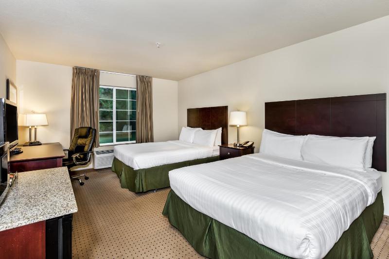 Quadruple Room image 1
