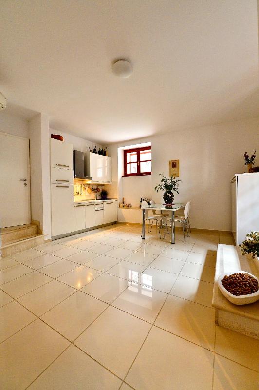 Sunny Bobica Apartments - image 27