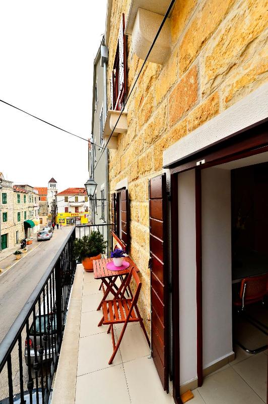 Sunny Bobica Apartments - image 5