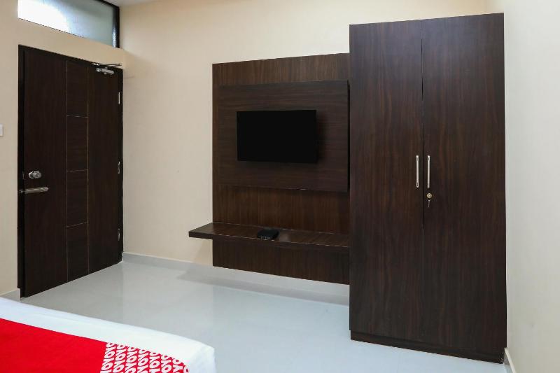 Suvarna Suits - image 14