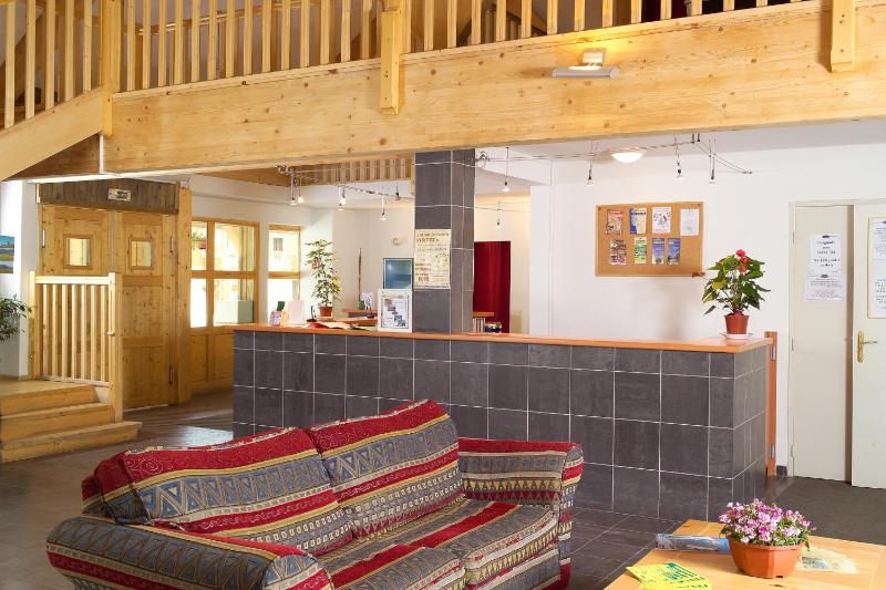 Two-Bedroom Apartment (6 People) image 3