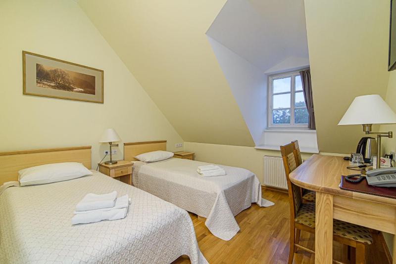 Quadruple Room image 2