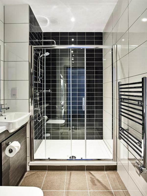 Studio Apartment image 2