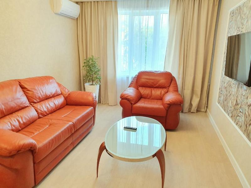 One-Bedroom Apartment image 1