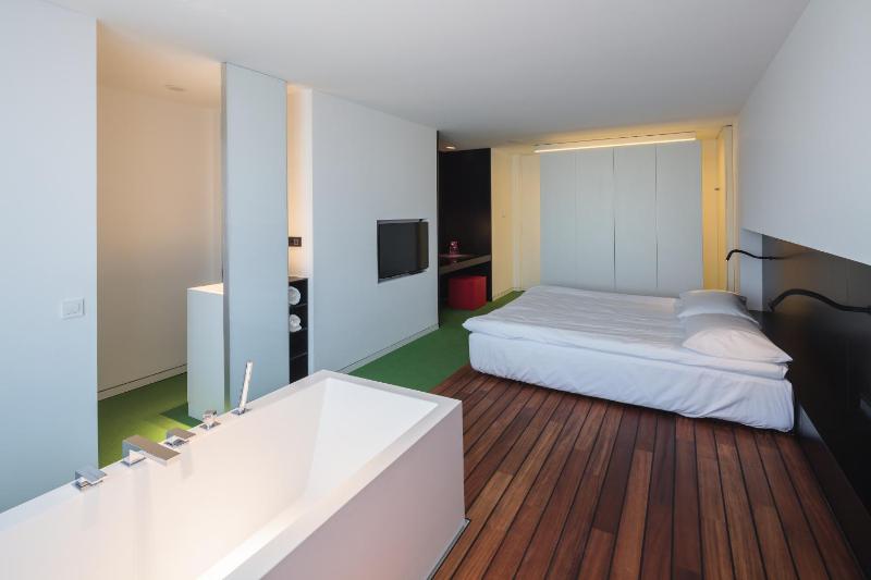 Exclusive Room 5* image 3