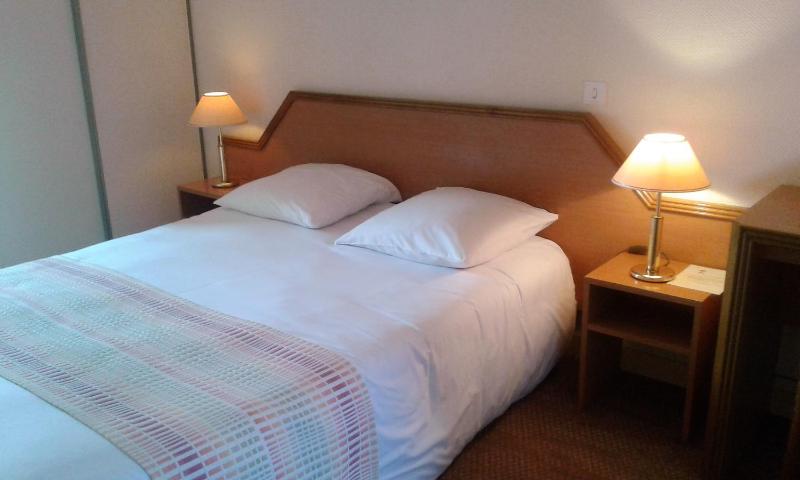 Double Room with Street View image 1