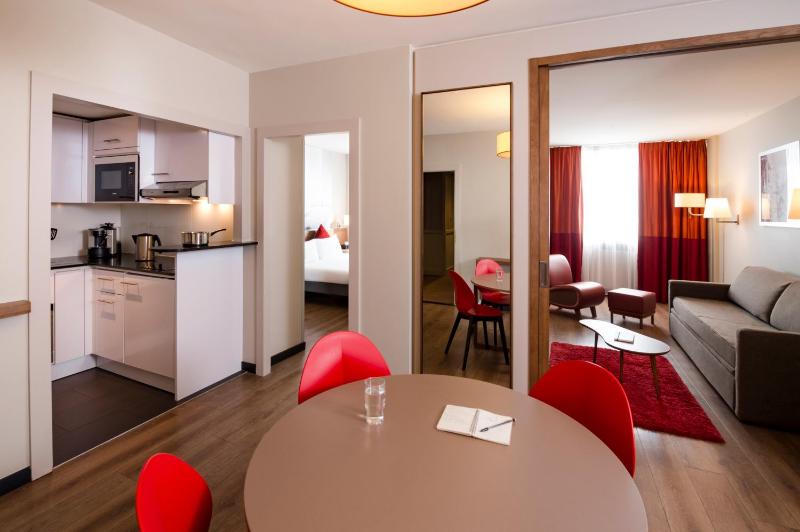 One-Bedroom Apartment (4 Adults) image 2