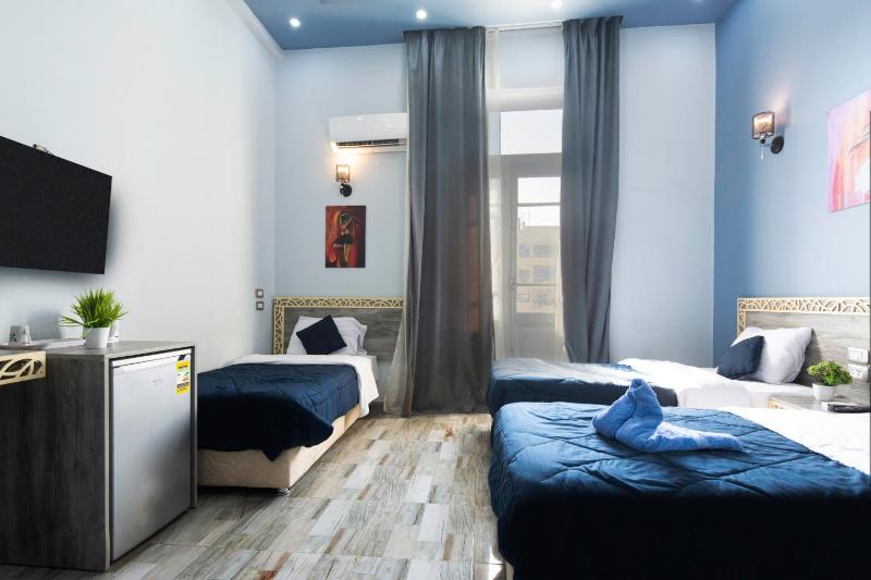 Australian Deluxe Hostel - image 12