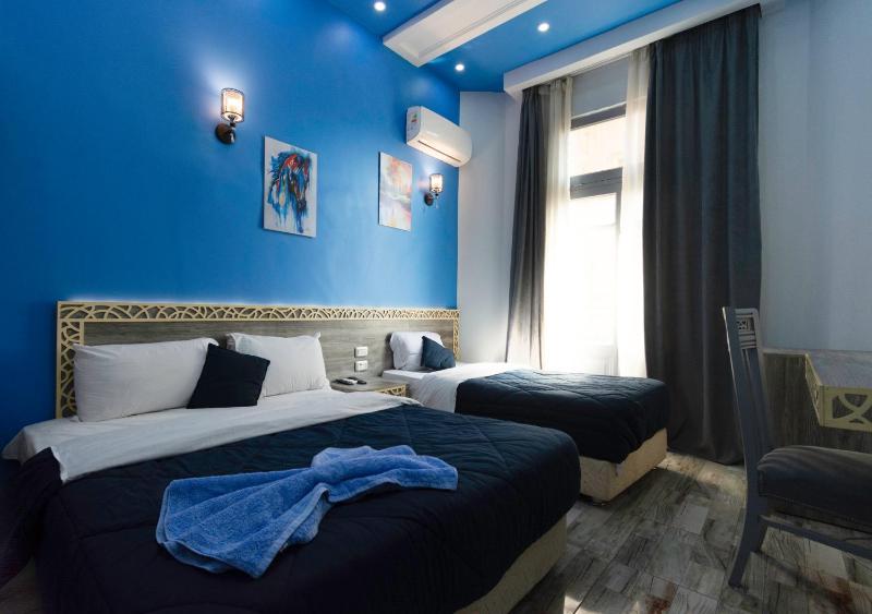 Australian Deluxe Hostel - image 11