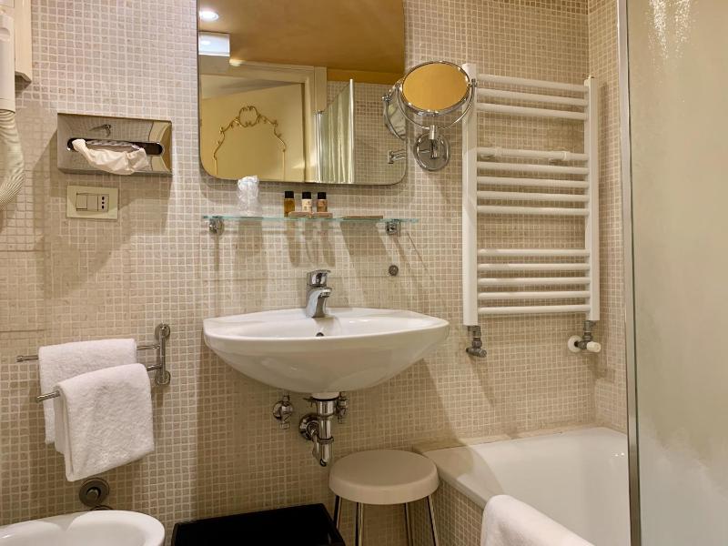 Triple Room image 2