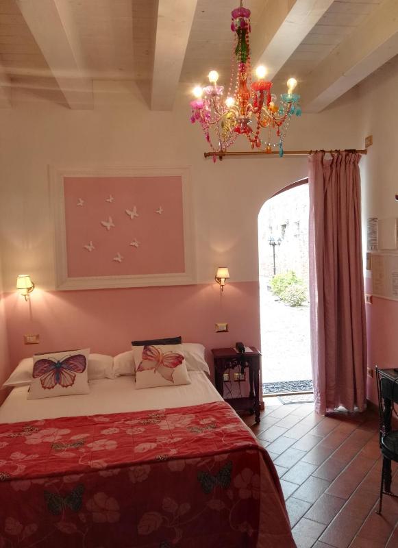 Classic Single Room image 1