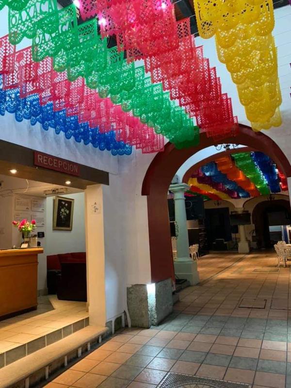 Hotel Aurora - image 10