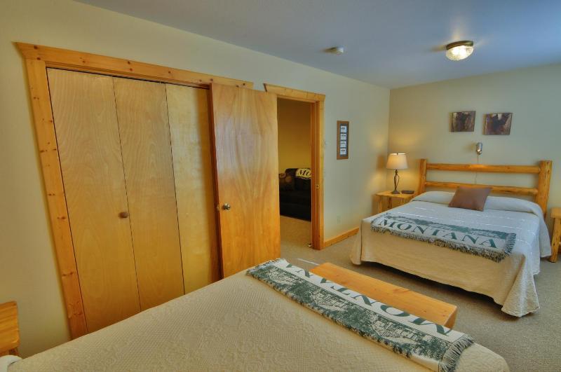 Two-Bedroom Cottage image 1