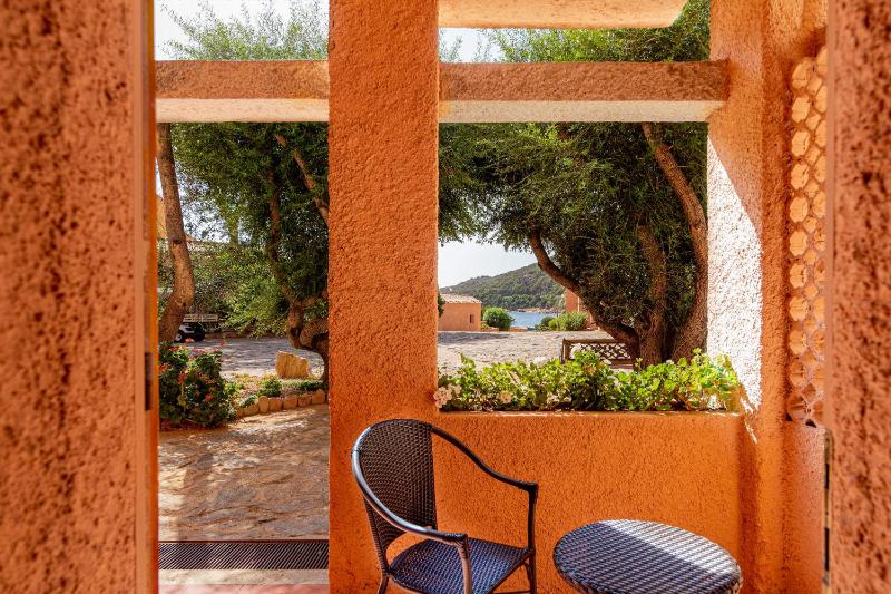 Standard Double Room with Piazzetta Access image 3