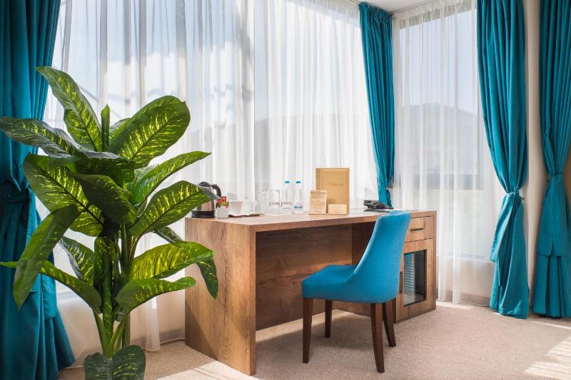 Standard Double Room (No Balcony) image 1