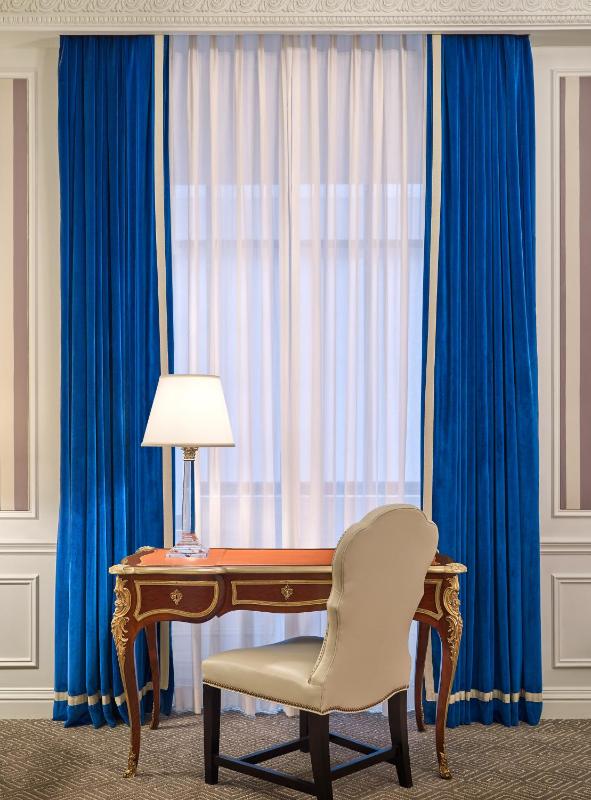 King Room image 2