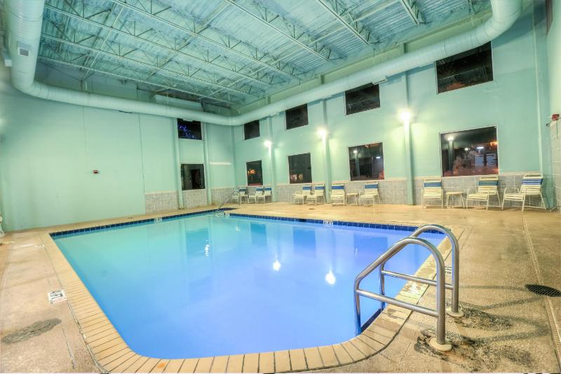 One-Bedroom Apartment image 3