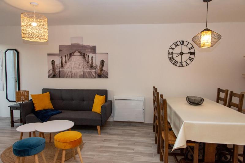 Deluxe Family Suite image 3