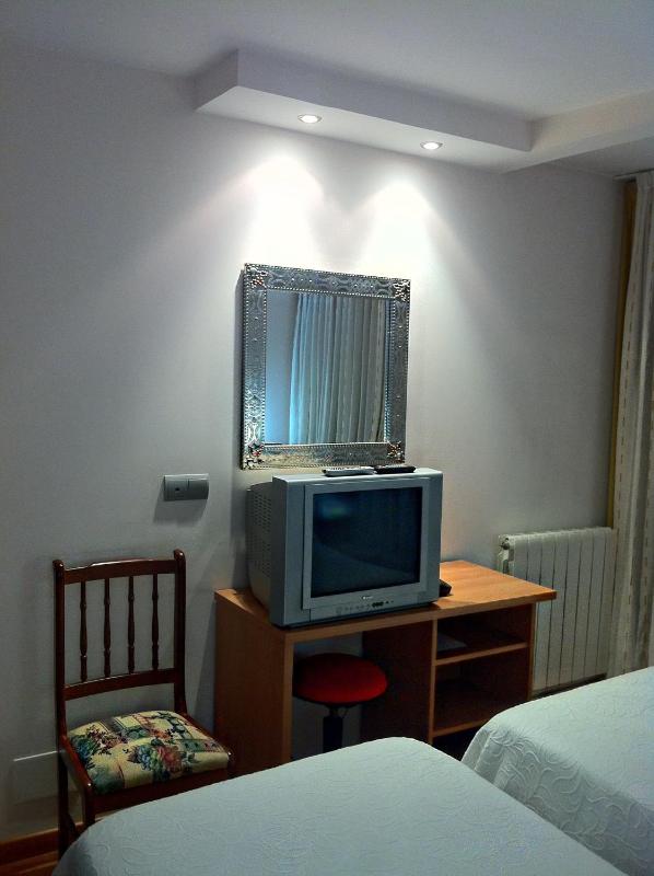 Hostal Del Carmen - image 7