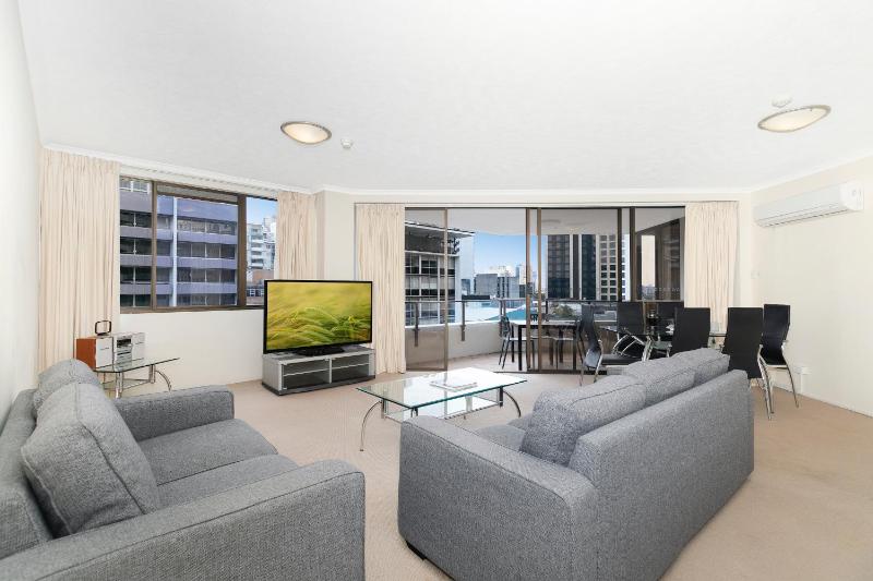 The Astor Apartments - image 6