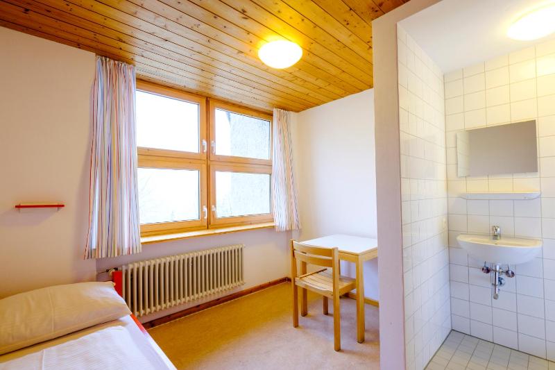 Single Room image 1