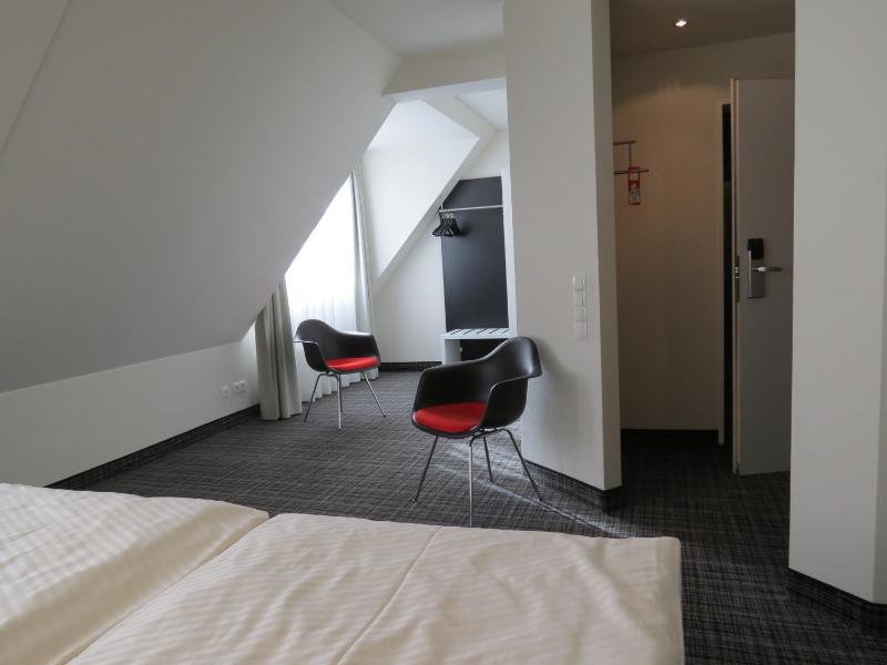 Comfort Double Room image 4
