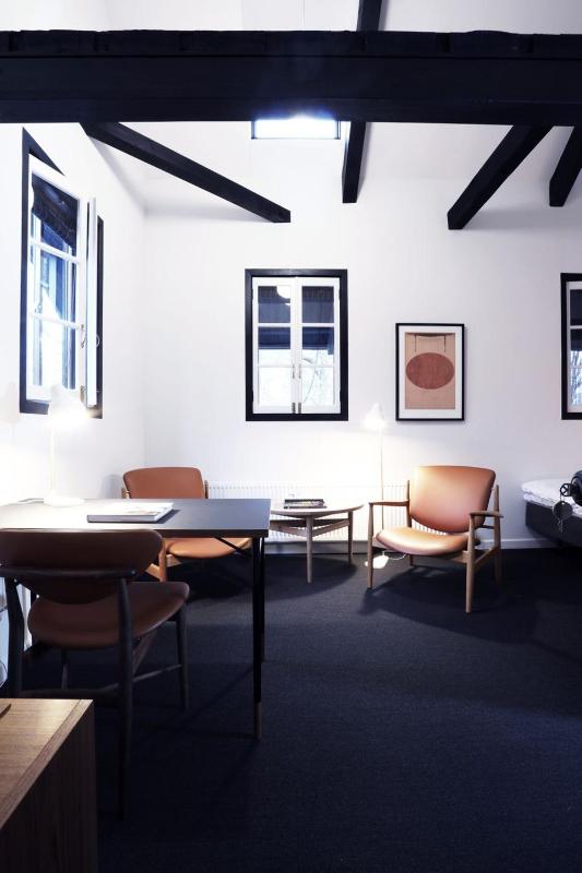 House of Finn Juhl Hakuba - image 5