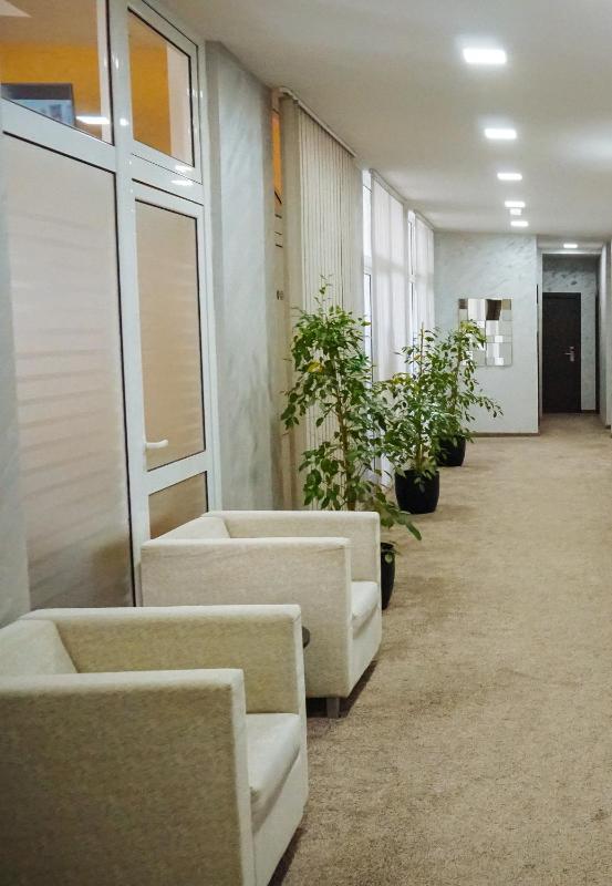 Deluxe Triple Room image 2