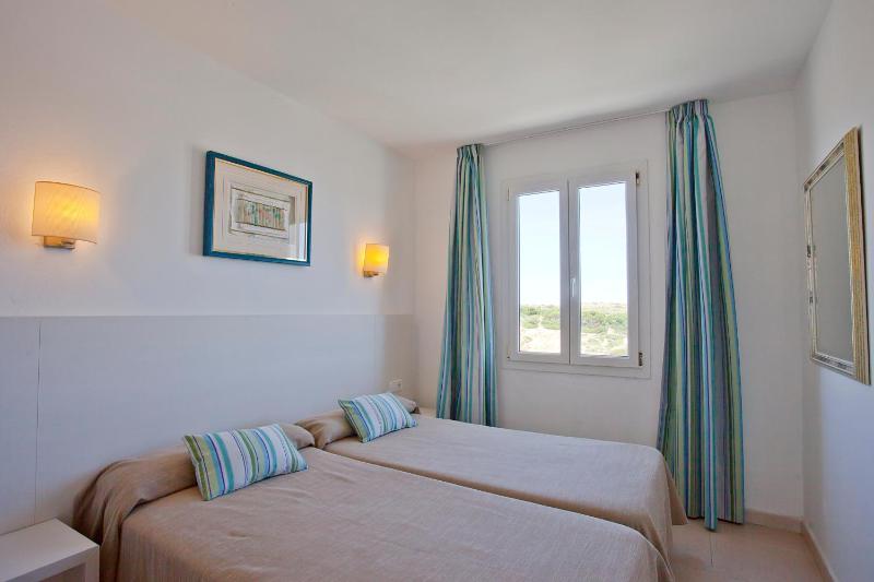 Two-Bedroom Apartment (3 Adults + 1 Child) image 4