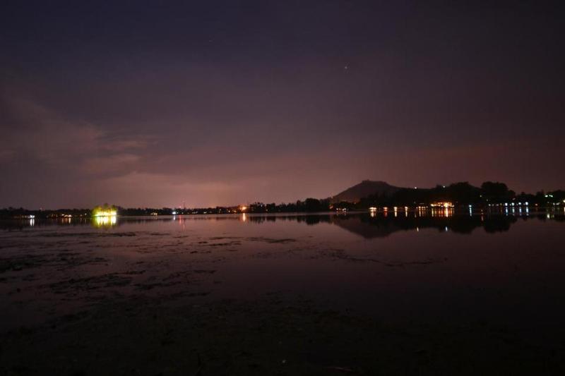 Houseboat Lily of Nageen - image 11