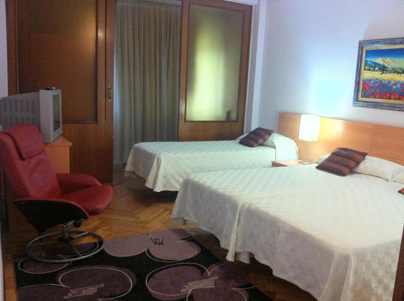 Hostal Del Carmen - image 9