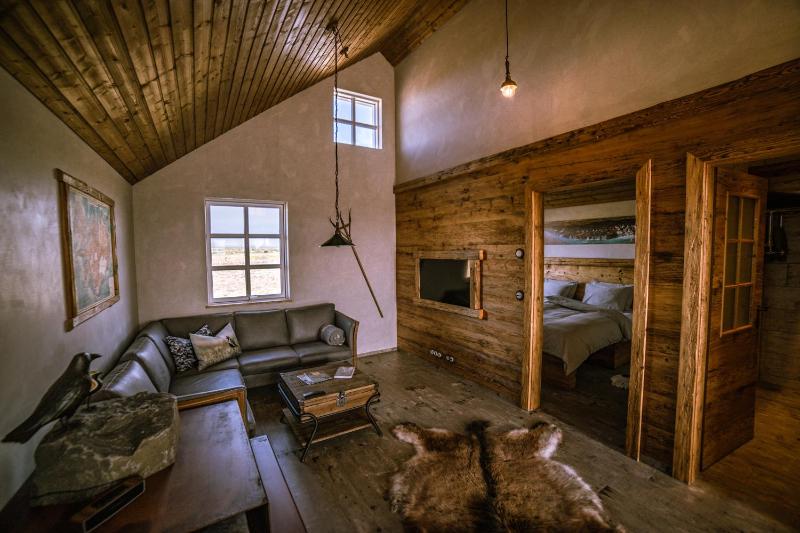 Luxury Quadruple Room image 1