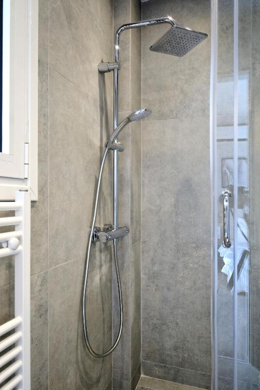 Urban Melodies Apartment - image 4
